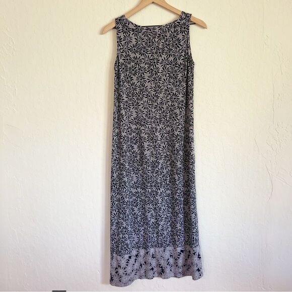 J Jill Sleeveless Soft Stretch Jersey Knit Maxi Dress size XS Black Gray Floral - Picture 6 of 6